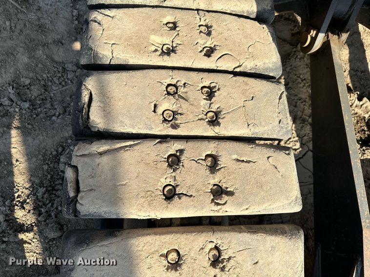 image for item DS2253 2006 Komatsu PC78MR-6  excavator