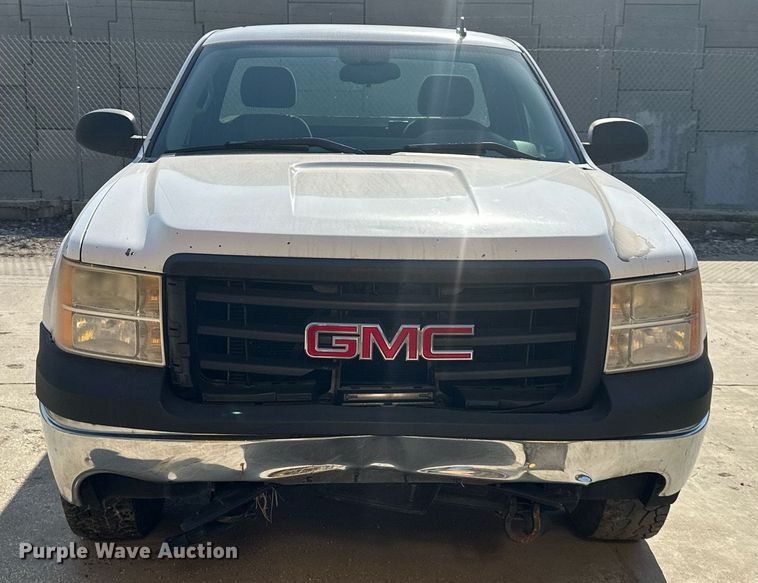 image for item DS2254 2008 GMC Sierra 1500  pickup truck