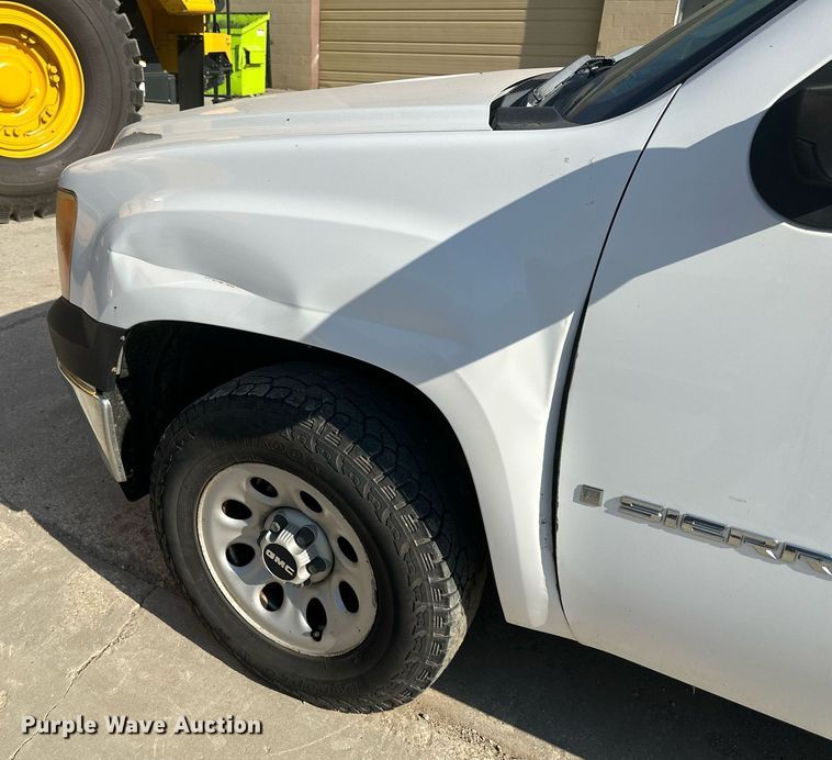 image for item DS2254 2008 GMC Sierra 1500  pickup truck