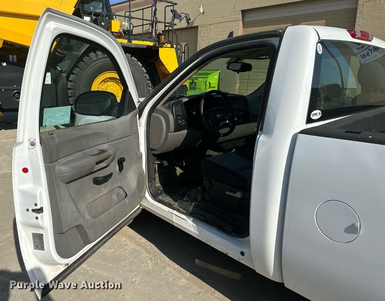 image for item DS2254 2008 GMC Sierra 1500  pickup truck