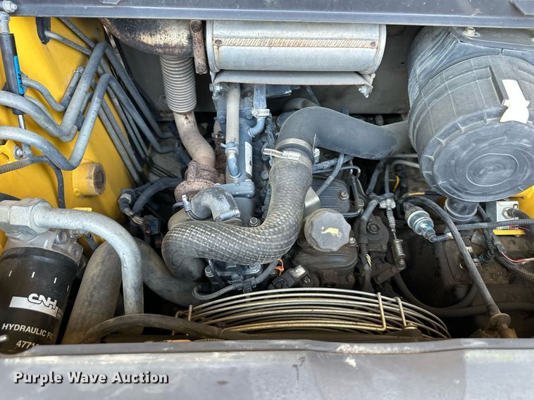 image for item DS2255 2011 New Holland C227  skid steer loader