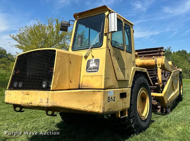 image for item DS2265 1980 John Deere 862  elevating scraper