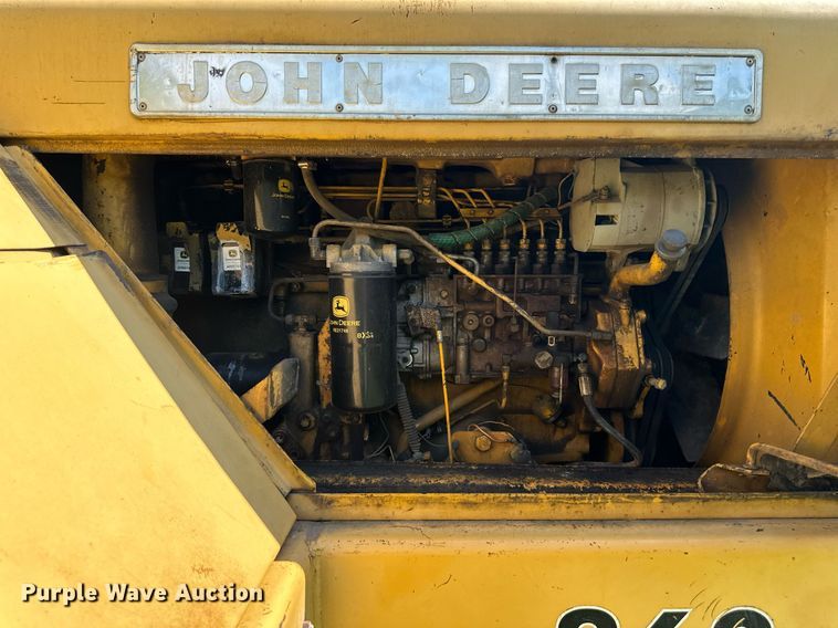 image for item DS2265 1980 John Deere 862  elevating scraper