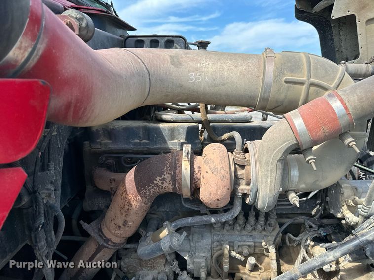 image for item DS2266 1996 Mack  dump truck