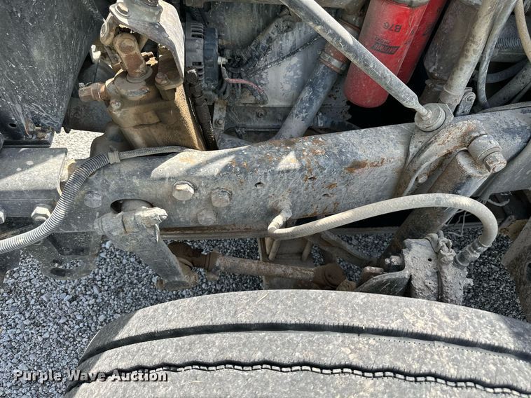 image for item DS2266 1996 Mack  dump truck