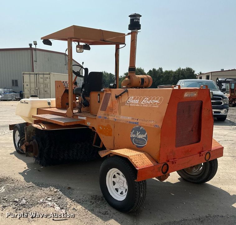 image for item DS2268 Broce RC300 broom