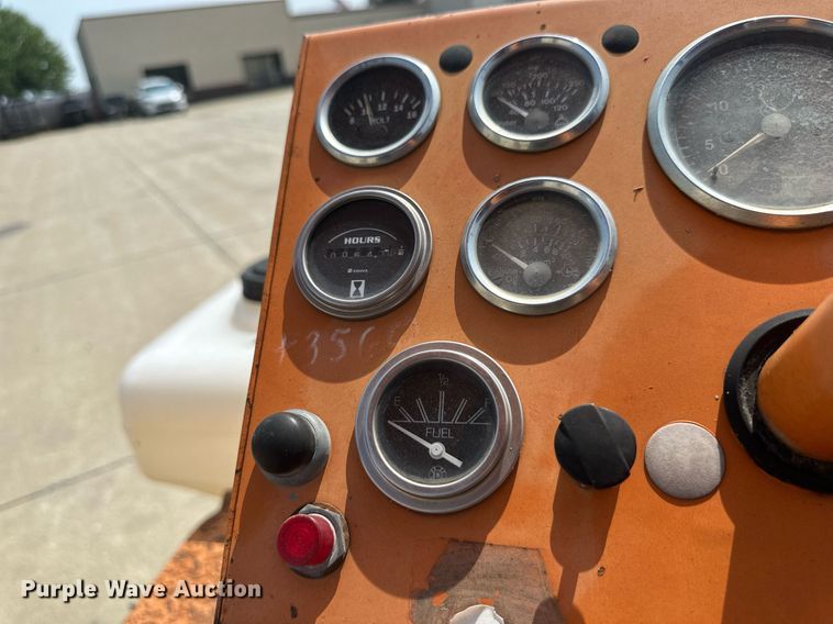 image for item DS2268 Broce RC300 broom