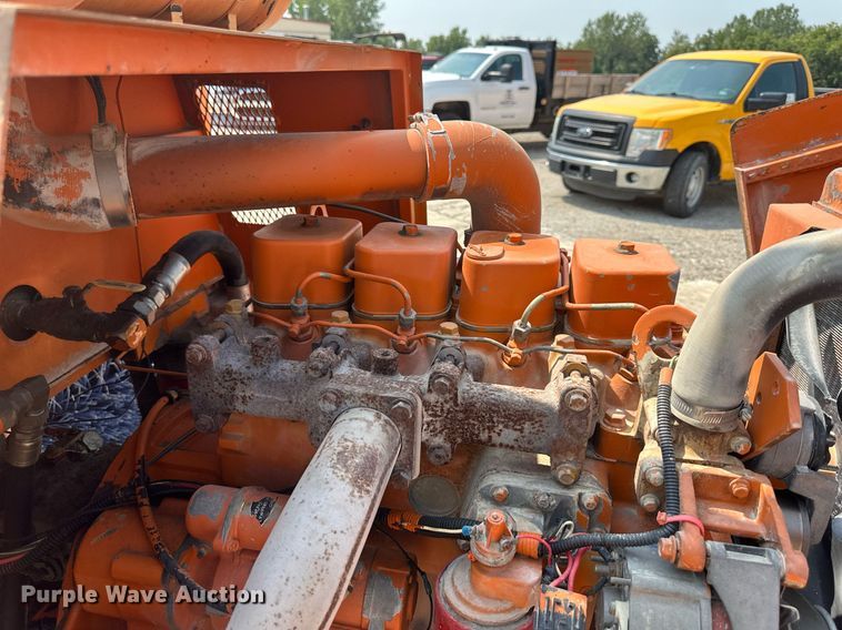 image for item DS2268 Broce RC300 broom