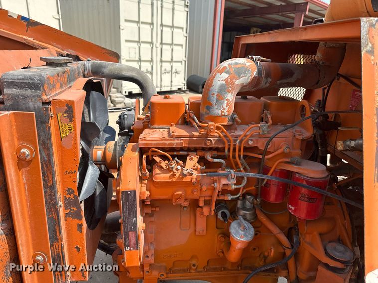 image for item DS2268 Broce RC300 broom