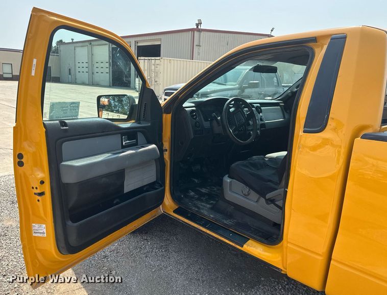 image for item DS2269 2013 Ford F150 pickup truck