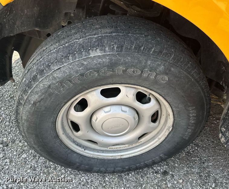 image for item DS2269 2013 Ford F150 pickup truck