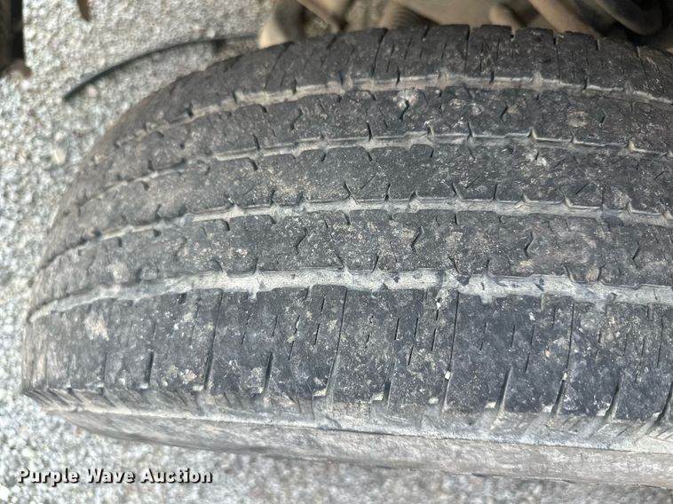 image for item DS2269 2013 Ford F150 pickup truck