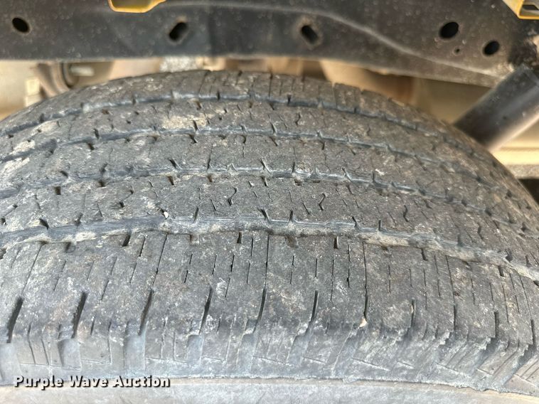 image for item DS2269 2013 Ford F150 pickup truck