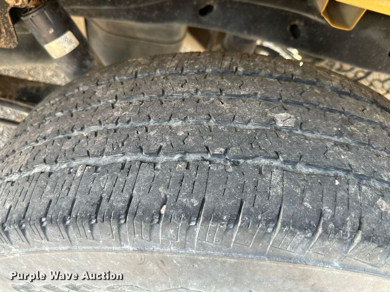 image for item DS2269 2013 Ford F150 pickup truck