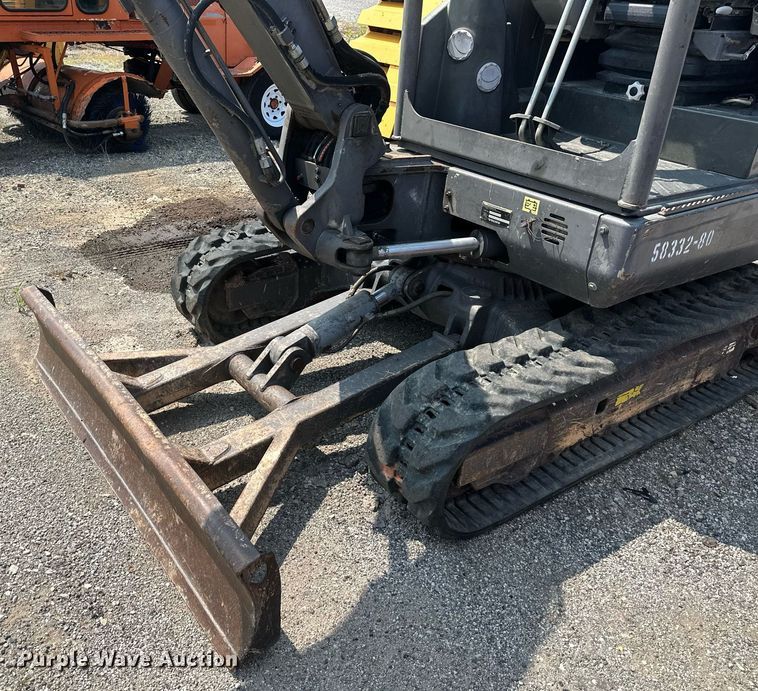 image for item DS2270 Volvo  EC35D mini excavator