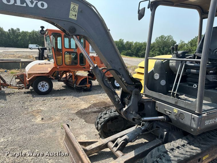 image for item DS2270 Volvo  EC35D mini excavator
