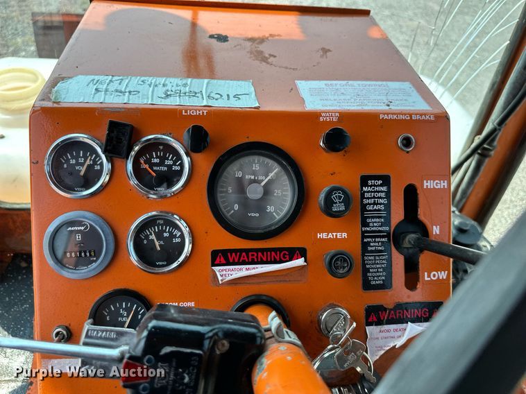 image for item DS2271 2007 Broce RJ350 broom