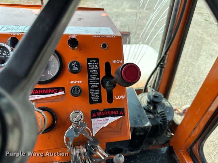 image for item DS2271 2007 Broce RJ350 broom