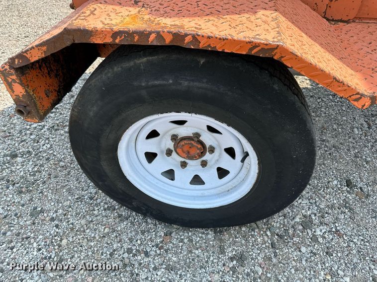 image for item DS2271 2007 Broce RJ350 broom