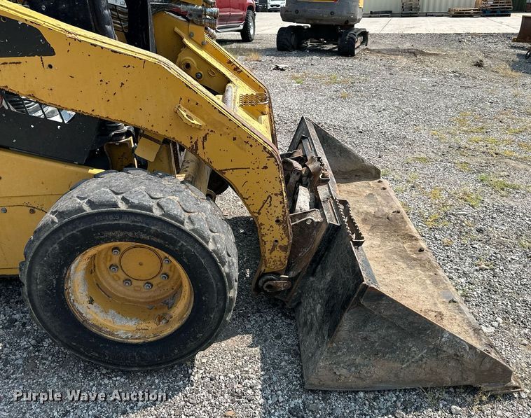 image for item DS2272 2011 Caterpillar 262C skid steer loader