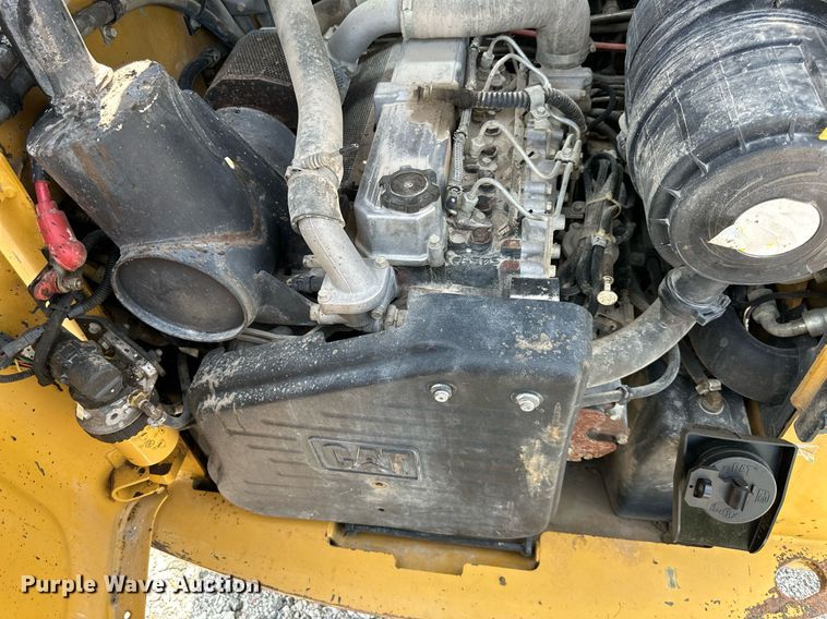 image for item DS2272 2011 Caterpillar 262C skid steer loader