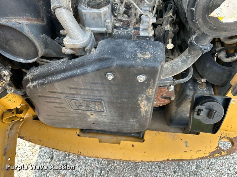image for item DS2272 2011 Caterpillar 262C skid steer loader