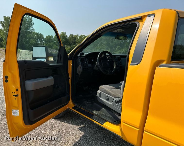 image for item DS2273 2012 Ford F150 XL pickup truck