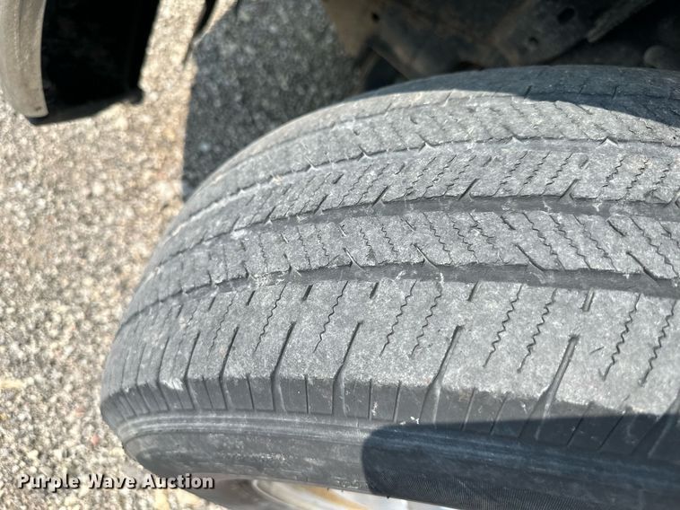 image for item DS2273 2012 Ford F150 XL pickup truck