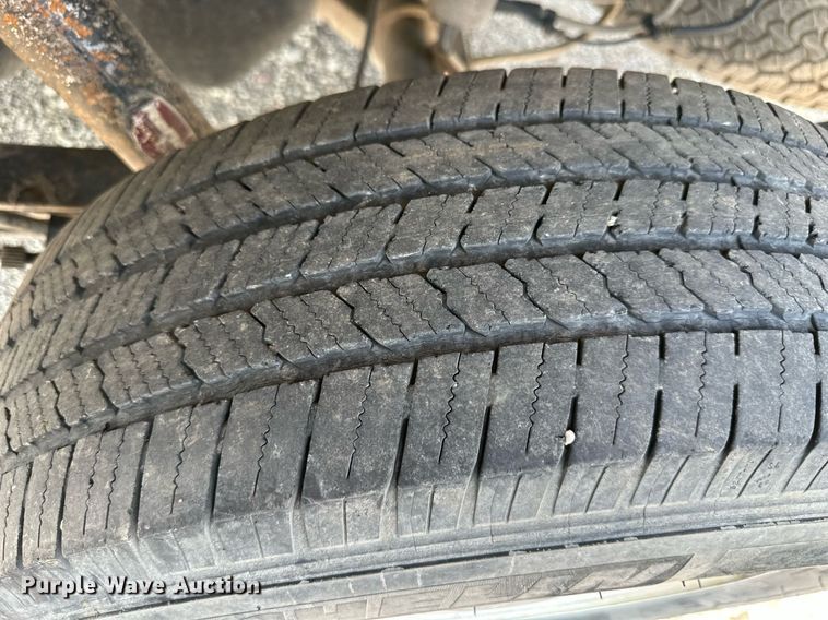 image for item DS2273 2012 Ford F150 XL pickup truck