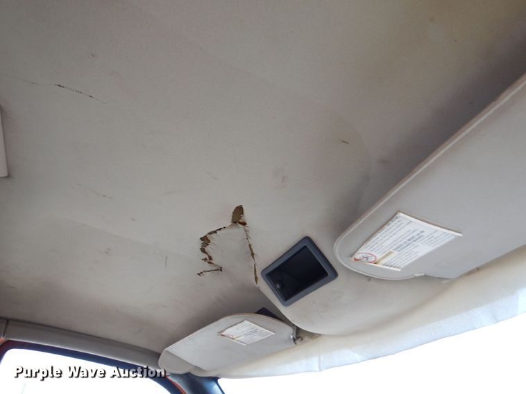 image for item DS5631 2007 GMC C5500 flatbed truck