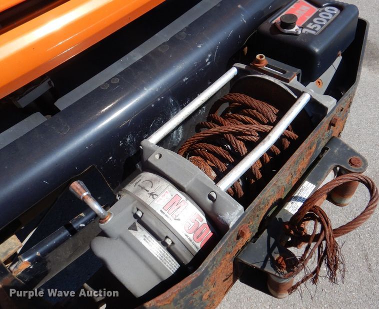 image for item DS5631 2007 GMC C5500 flatbed truck