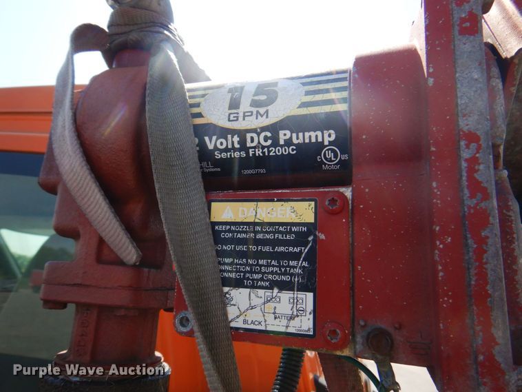 image for item DS5631 2007 GMC C5500 flatbed truck