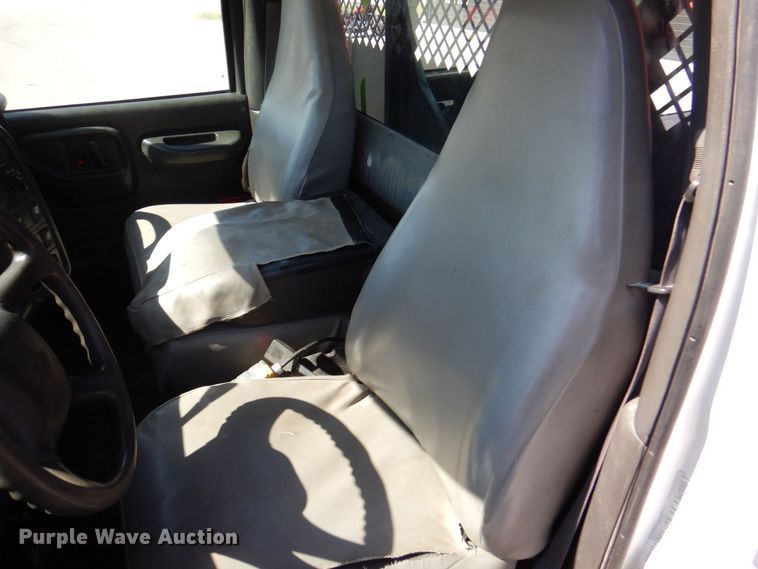 image for item DS5632 2009 Chevrolet  C5500 dump flatbed truck