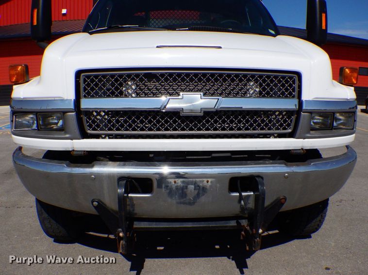 image for item DS5632 2009 Chevrolet  C5500 dump flatbed truck