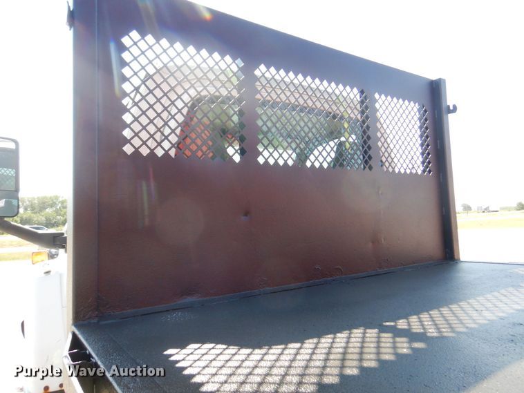 image for item DS5632 2009 Chevrolet  C5500 dump flatbed truck