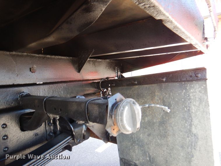 image for item DS5632 2009 Chevrolet  C5500 dump flatbed truck