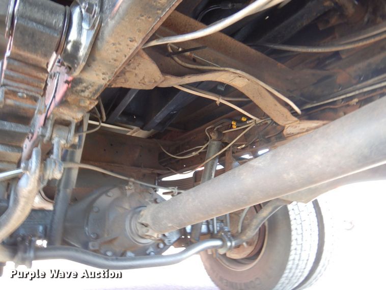 image for item DS5632 2009 Chevrolet  C5500 dump flatbed truck