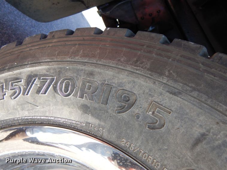 image for item DS5632 2009 Chevrolet  C5500 dump flatbed truck