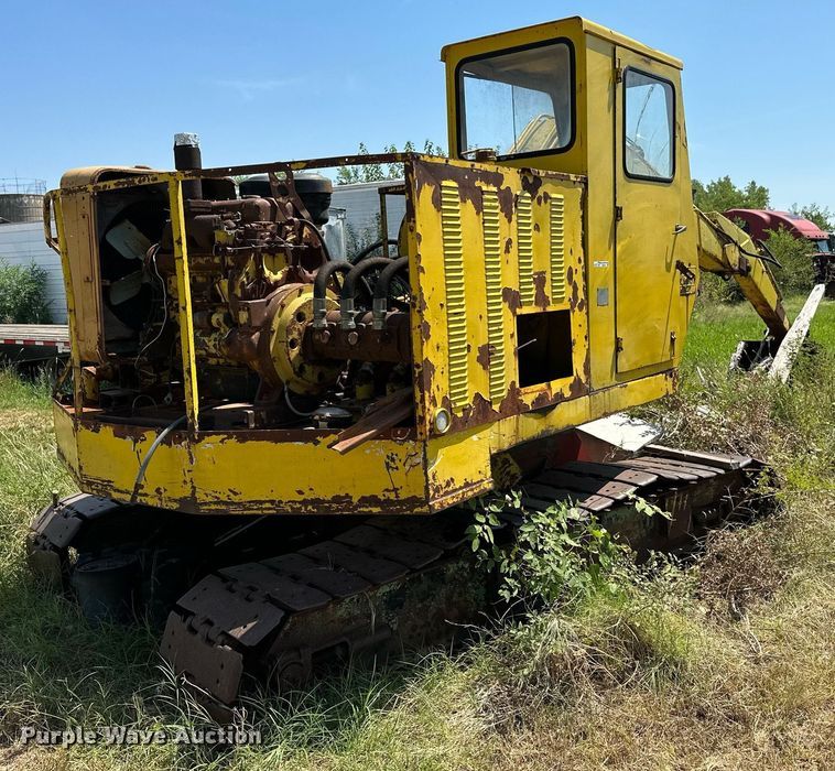 image for item HN9978 Cabot Earthripper 5000  excavator