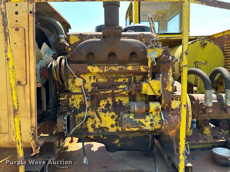 image for item HN9978 Cabot Earthripper 5000  excavator