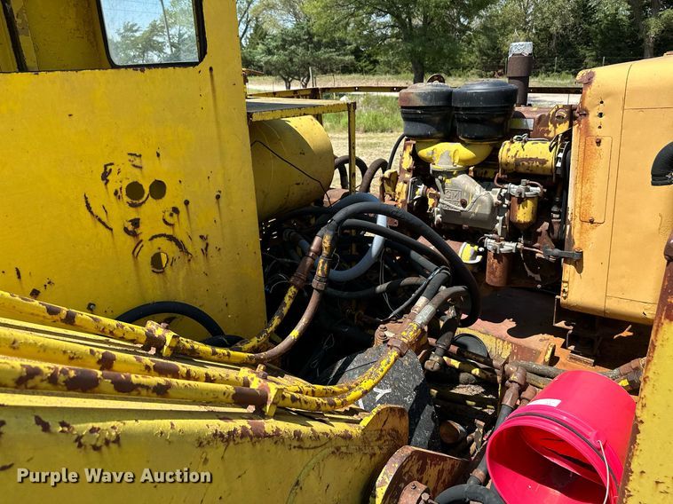 image for item HN9978 Cabot Earthripper 5000  excavator