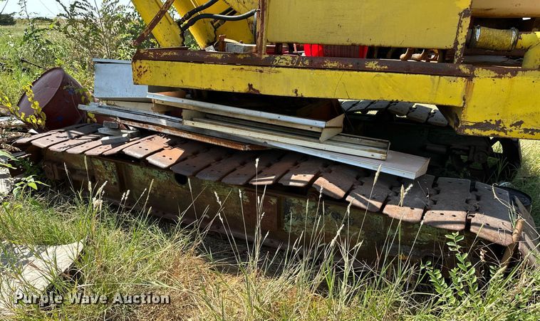 image for item HN9978 Cabot Earthripper 5000  excavator