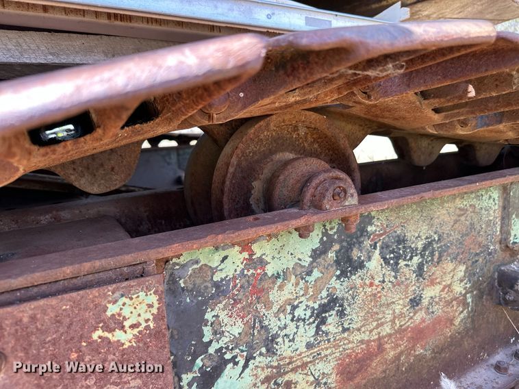 image for item HN9978 Cabot Earthripper 5000  excavator