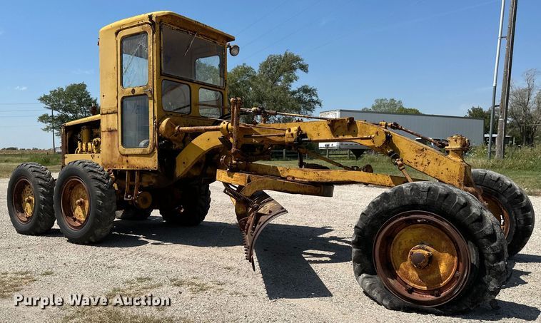 image for item HN9979 1951 Caterpillar 212  rigid frame motor grader