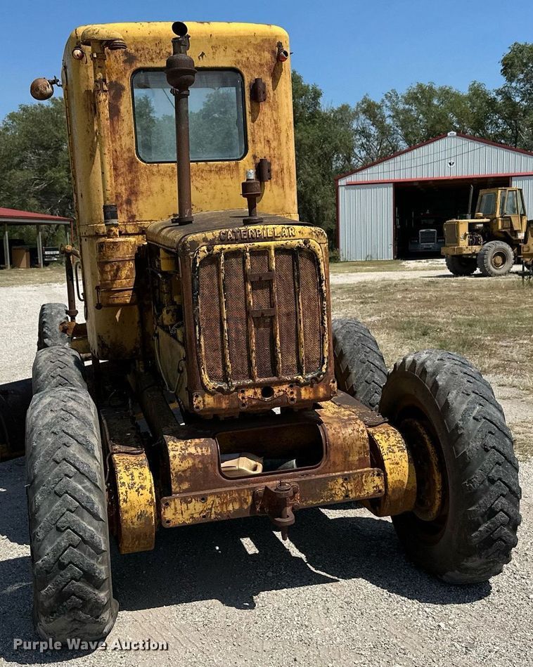 image for item HN9979 1951 Caterpillar 212  rigid frame motor grader