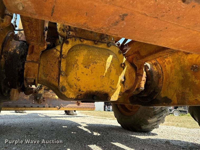 image for item HN9979 1951 Caterpillar 212  rigid frame motor grader