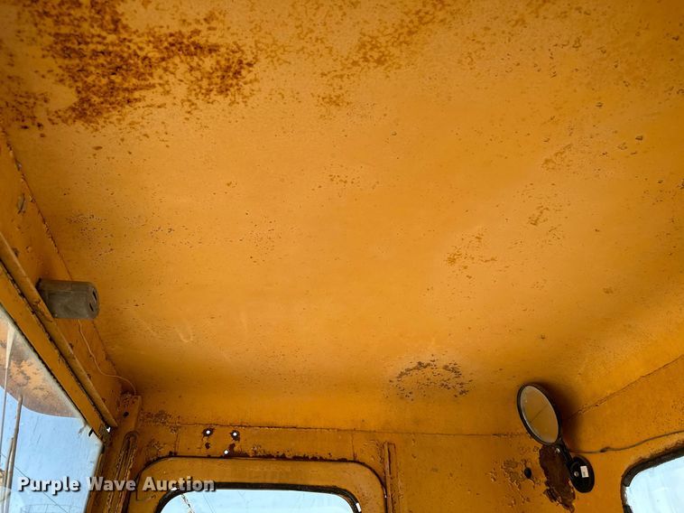 image for item HN9979 1951 Caterpillar 212  rigid frame motor grader