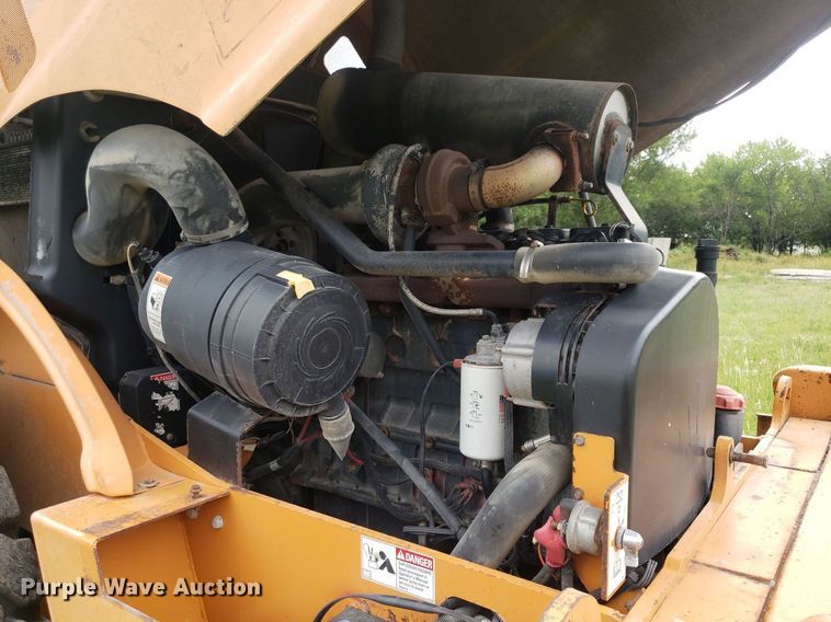 image for item IP9427 2002 Case 621D  wheel loader