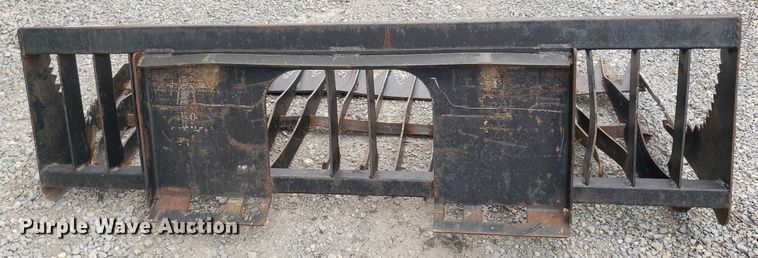 image for item IP9434 Skid steer rock bucket