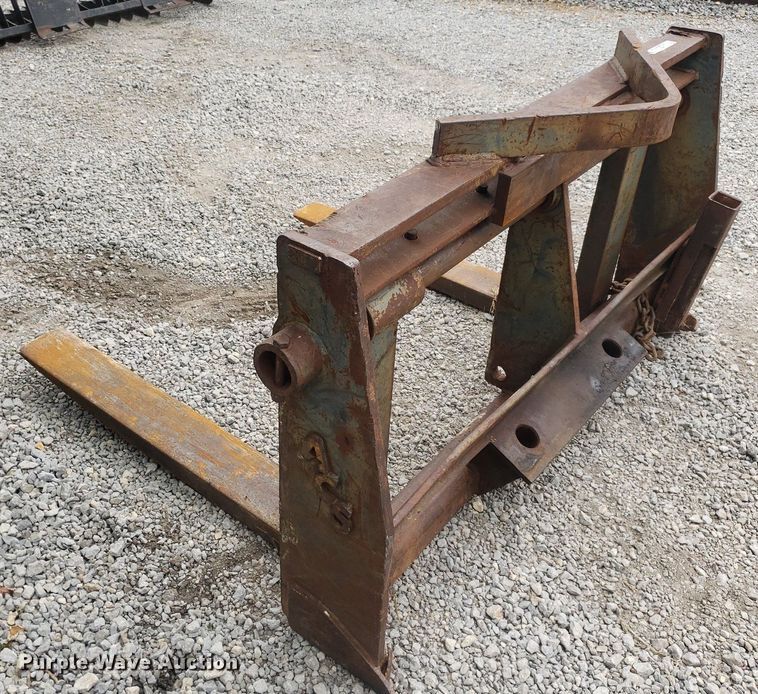 image for item IP9435 Wheel loader forks